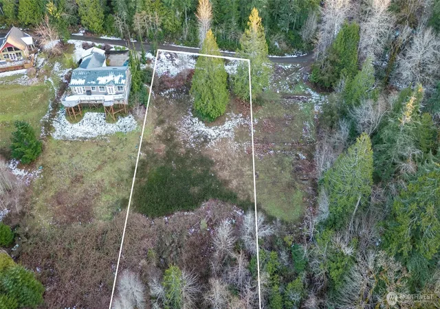 Photo 3 of Sale Pending at 221 E Linda Vista Ct, Union, WA 98592 | MLS# NWM2495966 | Listing updated on 2026-09-25