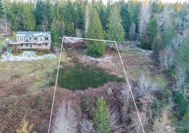 Photo 4 of Sale Pending at 221 E Linda Vista Ct, Union, WA 98592 | MLS# NWM2495966 | Listing updated on 2026-09-25