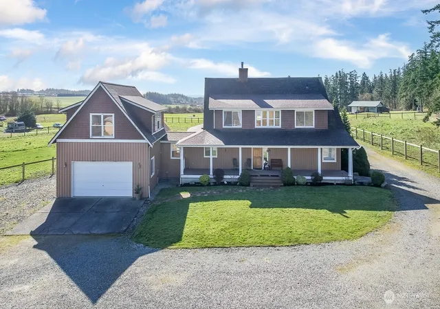 Photo 2 of Single family home for sale at 1013 Mallard Ln, Camano Island, WA 98282 | MLS# NWM2495996 | Listing updated on 2026-09-21