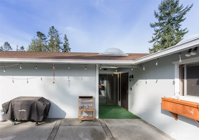 Photo 4 of Condo for sale at 102 Hilltop Dr #B, Sequim, WA 98382 | MLS# NWM2496566 | Listing updated on 2026-09-24