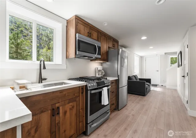 Photo 2 of Sale Pending at 13536 Entiat River Rd, Entiat, WA 98822 | MLS# NWM2496892 | Listing updated on 2026-09-29