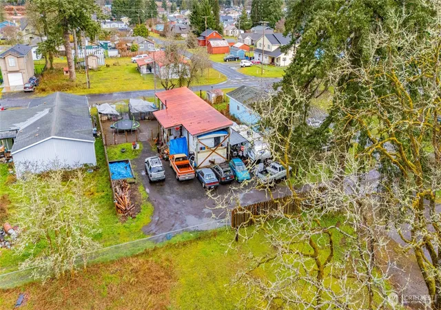 Photo 4 of Manufactured home for sale at 408 W Eagle Ave, Oakville, WA 98568 | MLS# NWM2496989 | Listing updated on 2026-07-07