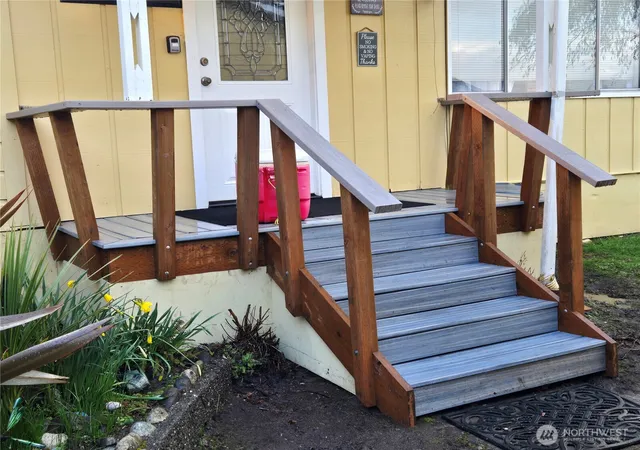 Photo 3 of Single family home for sale at 1571 Highway 112, Sekiu, WA 98381 | MLS# NWM2497098 | Listing updated on 2026-08-10
