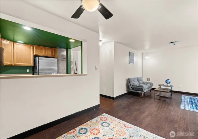 Photo 4 of Condo for sale at 110 SW 116th Street #A13, Seattle, WA 98146 | MLS# NWM2497310 | Listing updated on 2026-10-01