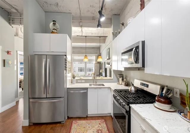 Photo 3 of Sale Pending at 1101 A St #602, Tacoma, WA 98402 | MLS# NWM2497598 | Listing updated on 2026-09-25