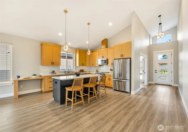 Photo 4 of Sale Pending at 201 24th Street NE, Long Beach, WA 98631 | MLS# NWM2497640 | Listing updated on 2026-09-25