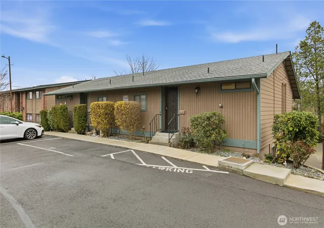 Photo 3 of Sale Pending at 13704 37th Avenue S #59, Tukwila, WA 98168 | MLS# NWM2497848 | Listing updated on 2026-08-29
