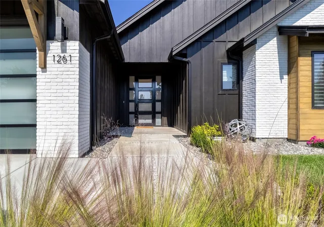 Photo 3 of Sale Pending at 1261 Doc Bar Pl, Walla Walla, WA 99362 | MLS# NWM2497899 | Listing updated on 2026-10-19