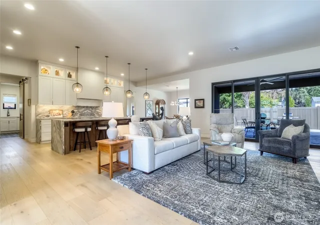 Photo 4 of Sale Pending at 1261 Doc Bar Pl, Walla Walla, WA 99362 | MLS# NWM2497899 | Listing updated on 2026-10-19