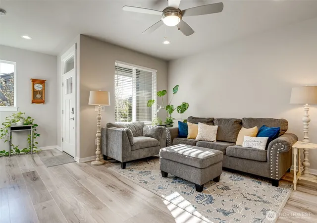 Photo 4 of Sale Pending at 10104 NE 134th Avenue, Vancouver, WA 98682 | MLS# NWM2498056 | Listing updated on 2026-09-07