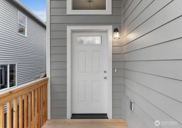 Photo 3 of Single family home for sale at 7427 45th Place NE, Marysville, WA 98270 | MLS# NWM2498253 | Listing updated on 2026-10-02