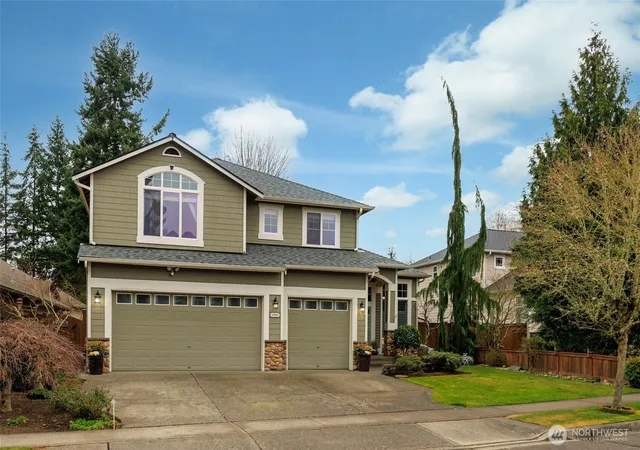 Photo 4 of Single family home for sale at 17001 31st Drive SE, Bothell, WA 98012 | MLS# NWM2498275 | Listing updated on 2026-09-18