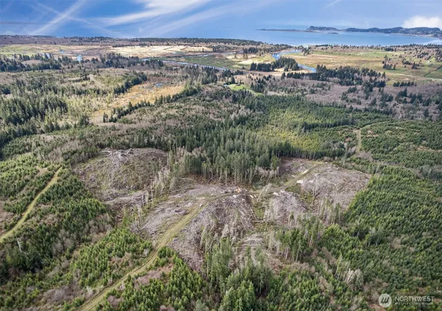Photo 2 of Sale Pending at 0 Chinook Valley Rd, Chinook, WA 98614 | MLS# NWM2498334 | Listing updated on 2026-09-25