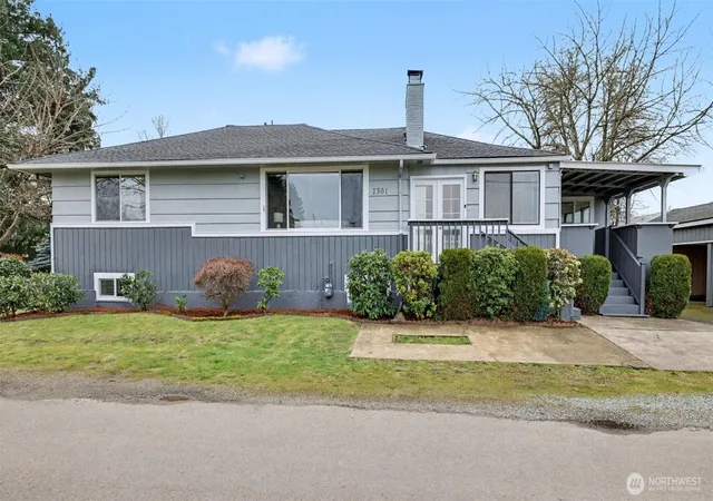 Photo 1 of Single family home for sale at 7301 32nd Avenue S, Seattle, WA 98118 | MLS# NWM2498345 | Listing updated on 2026-10-02