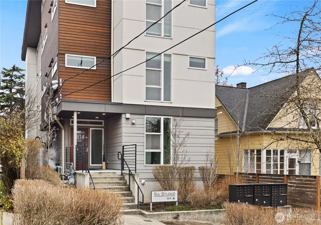 Photo 1 of Sale Pending at 1814 E John St, Seattle, WA 98112 | MLS# NWM2498544 | Listing updated on 2026-09-25