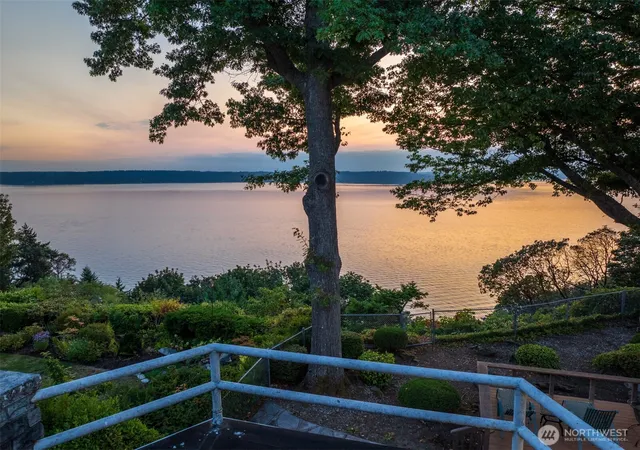 Photo 1 of Land for sale at 10445 Marine View Dr SW, Seattle, WA 98146 | MLS# NWM2498670 | Listing updated on 2026-09-29