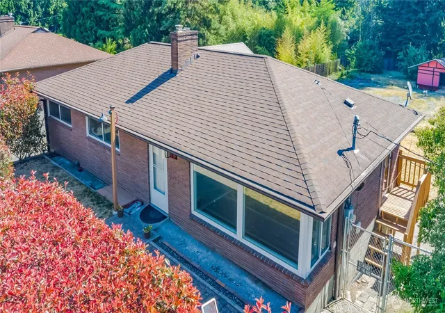 Photo 1 of Single family home for sale at 11834 8th Avenue S, Seattle, WA 98168 | MLS# NWM2498978 | Listing updated on 2026-09-21