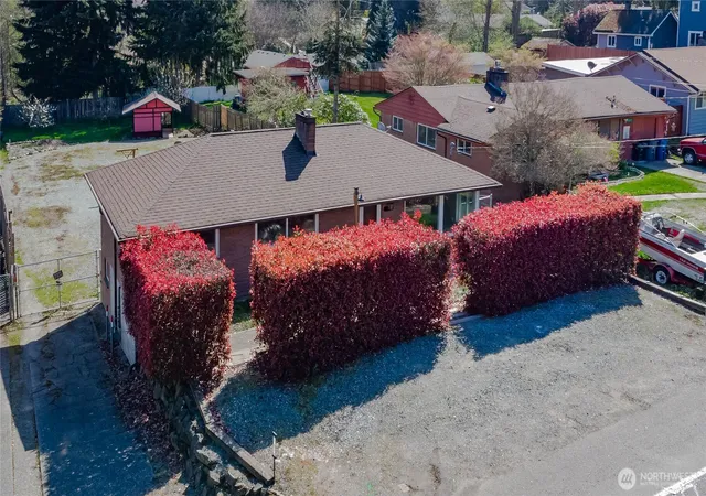 Photo 3 of Single family home for sale at 11834 8th Avenue S, Seattle, WA 98168 | MLS# NWM2498978 | Listing updated on 2026-09-21