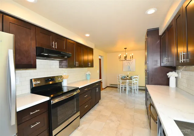 Photo 3 of Sale Pending at 14712 Broadway Ave, Snohomish, WA 98296 | MLS# NWM2499084 | Listing updated on 2026-09-25