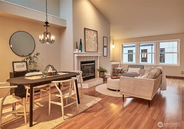 Photo 3 of Condo for sale at 909 N 35th Street #402, Seattle, WA 98103 | MLS# NWM2499175 | Listing updated on 2026-09-30