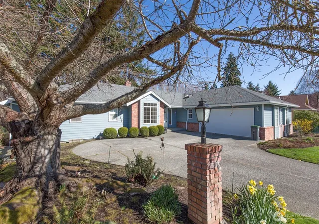 Photo 3 of Single family home for sale at 170 Hurricane Ridge Dr, Sequim, WA 98382 | MLS# NWM2499241 | Listing updated on 2026-10-02