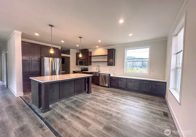 Photo 3 of Sale Pending at 2101 Glacier St #80, Enumclaw, WA 98022 | MLS# NWM2499505 | Listing updated on 2026-09-25