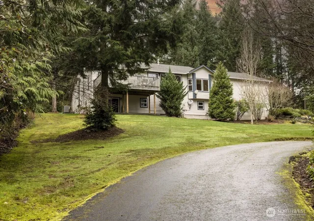 Photo 2 of Sale Pending at 17625 Chummit Ln Ne, Poulsbo, WA 98370 | MLS# NWM2499547 | Listing updated on 2026-09-21