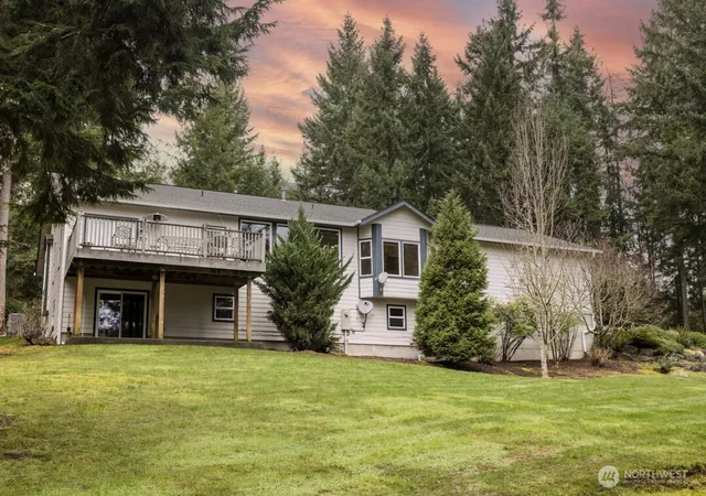 Photo 3 of Sale Pending at 17625 Chummit Ln Ne, Poulsbo, WA 98370 | MLS# NWM2499547 | Listing updated on 2026-09-21