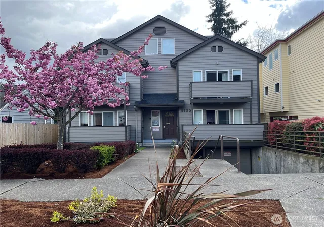 Photo 3 of Sale Pending at 8830 Nesbit Ave N, Seattle, WA 98103 | MLS# NWM2499829 | Listing updated on 2026-09-25