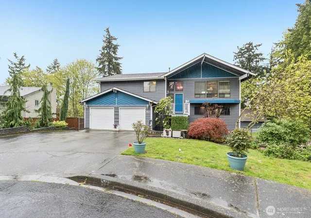 Single family home for sale at 511 S 31st Street, Renton, WA 98055 | MLS# NWM2499894
