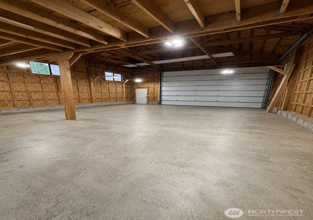 Photo 4 of Single family home for sale at 511 S 31st Street, Renton, WA 98055 | MLS# NWM2499894 | Listing updated on 2026-09-18