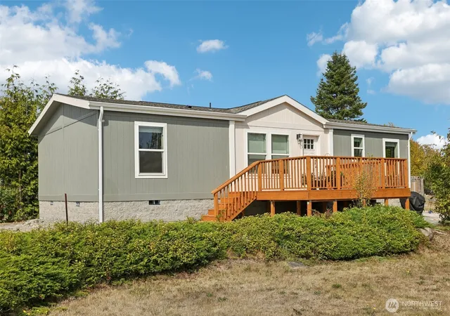 Manufactured home for sale at 4604 Yorkshire Dr, Anacortes, WA 98221 | MLS# NWM2500066