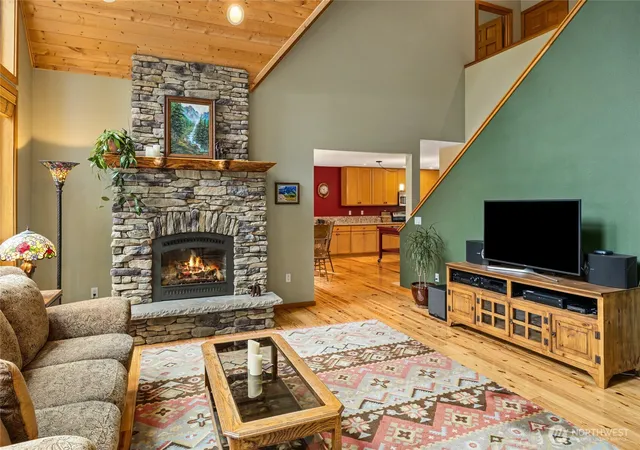 Photo 4 of Single family home for sale at 1175 Fs 4517 Rd, Cle Elum, WA 98922 | MLS# NWM2500178 | Listing updated on 2026-10-01