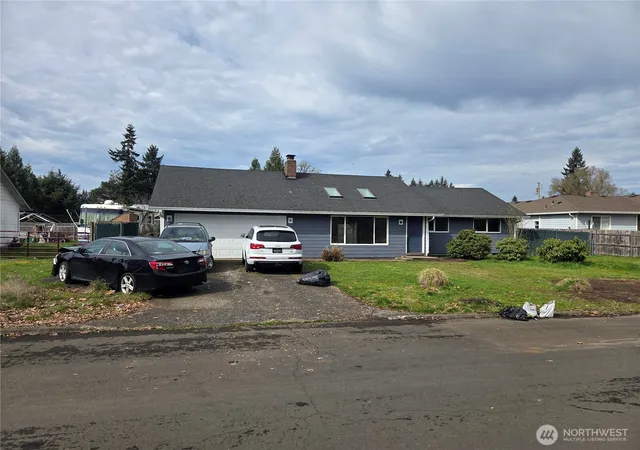 Photo 2 of Single family home for sale at 8006 Ne 100th Avenue, Vancouver, WA 98662 | MLS# NWM2500329 | Listing updated on 2026-10-02