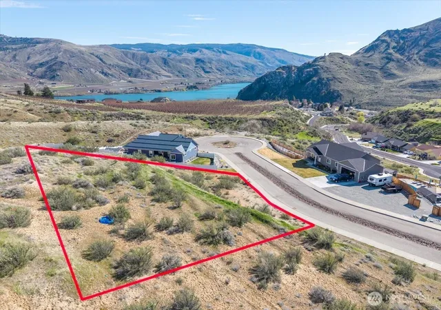 Photo 1 of Sale Pending at 9955 Griffith Pl, Entiat, WA 98822 | MLS# NWM2500539 | Listing updated on 2026-10-08