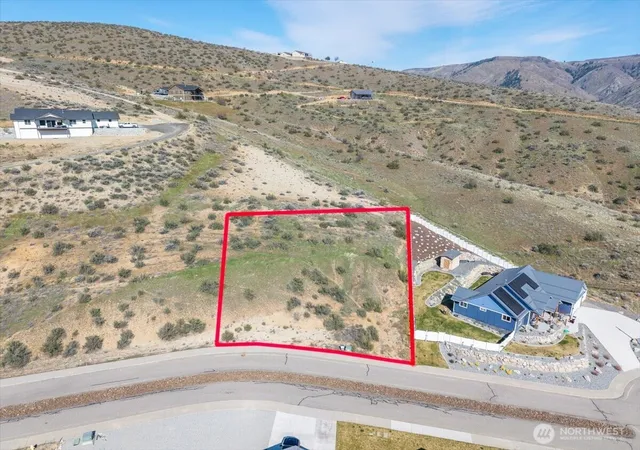 Photo 2 of Sale Pending at 9955 Griffith Pl, Entiat, WA 98822 | MLS# NWM2500539 | Listing updated on 2026-10-08