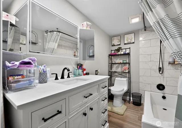 Photo 4 of Sale Pending at 4841 S Sheridan Ave, Tacoma, WA 98408 | MLS# NWM2501110 | Listing updated on 2026-07-30