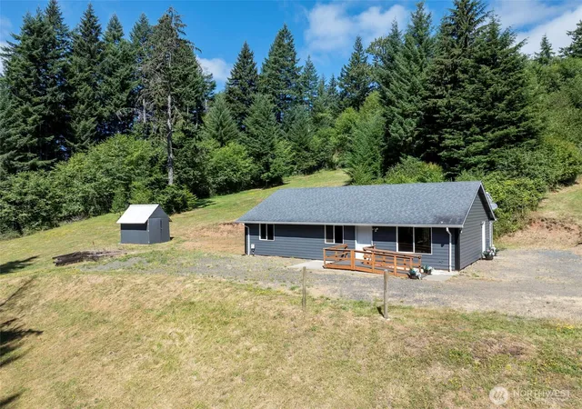 Photo 1 of Single family home for sale at 110 Sunny Basin Rd, Castle Rock, WA 98611 | MLS# NWM2501198 | Listing updated on 2026-09-22