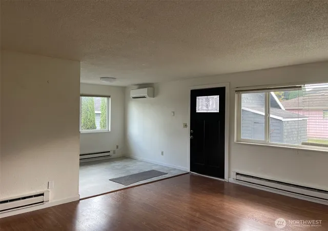 Photo 3 of Multi family home for sale at 507 S /509 W Blvd, Aberdeen, WA 98520 | MLS# NWM2501937 | Listing updated on 2026-10-14