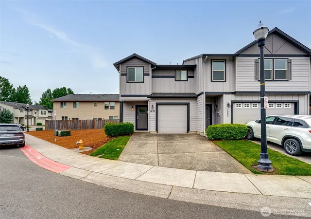 Photo 2 of Single family home for sale at 1427 Ne 83rd Drive, Vancouver, WA 98665 | MLS# NWM2502055 | Listing updated on 2026-09-28