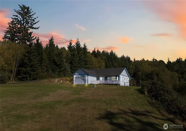 Photo 1 of Single family home for sale at 58 Alger Crk Hts Rd, Cathlamet, WA 98612 | MLS# NWM2502161 | Listing updated on 2026-09-21