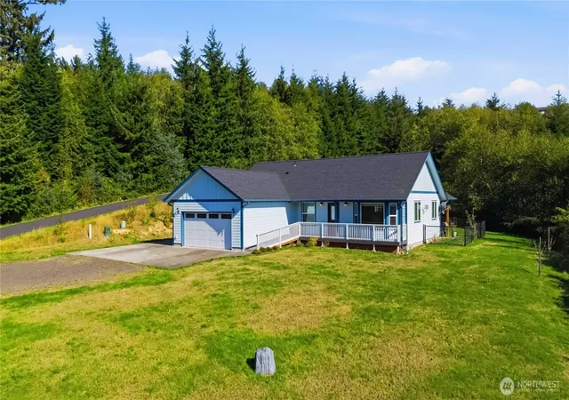 Photo 3 of Single family home for sale at 58 Alger Crk Hts Rd, Cathlamet, WA 98612 | MLS# NWM2502161 | Listing updated on 2026-09-21