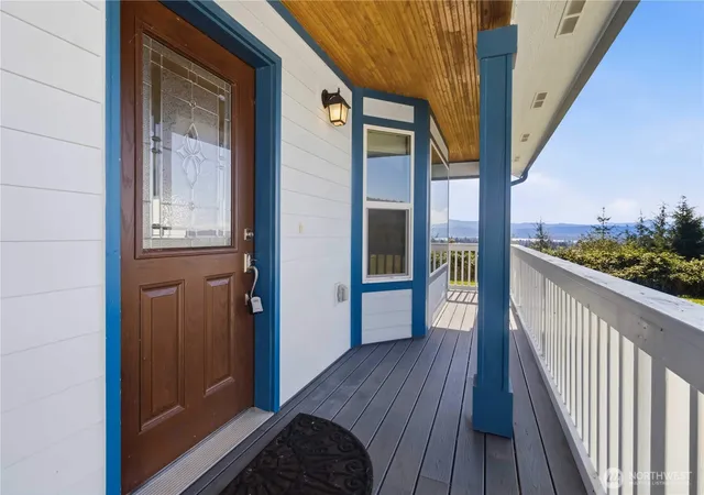Photo 3 of Single family home for sale at 58 Alger Crk Hts Rd, Cathlamet, WA 98612 | MLS# NWM2502161 | Listing updated on 2026-09-21