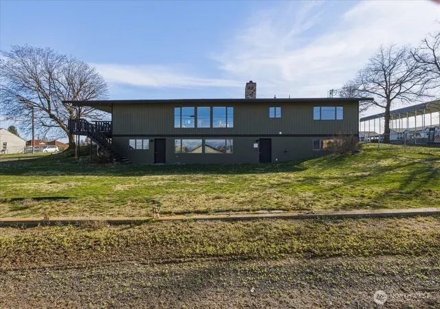 Photo 1 of Single family home for sale at 313 Se Trinity Ave, Wilbur, WA 99185 | MLS# NWM2502255 | Listing updated on 2026-09-21