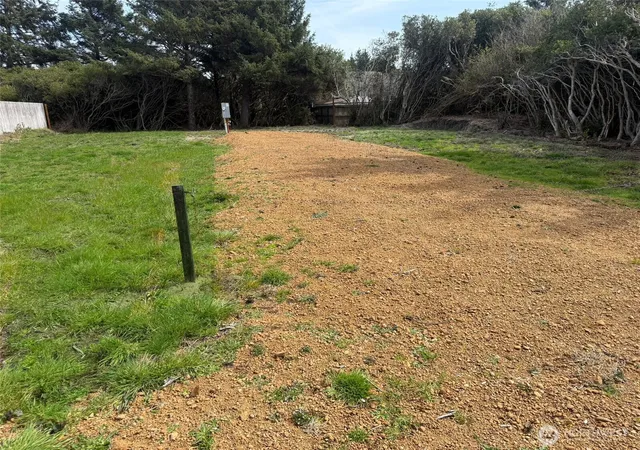 Photo 3 of Land for sale at 538 Ocean Shrs Blvd Nw, Ocean Shores, WA 98569 | MLS# NWM2502338 | Listing updated on 2026-09-21
