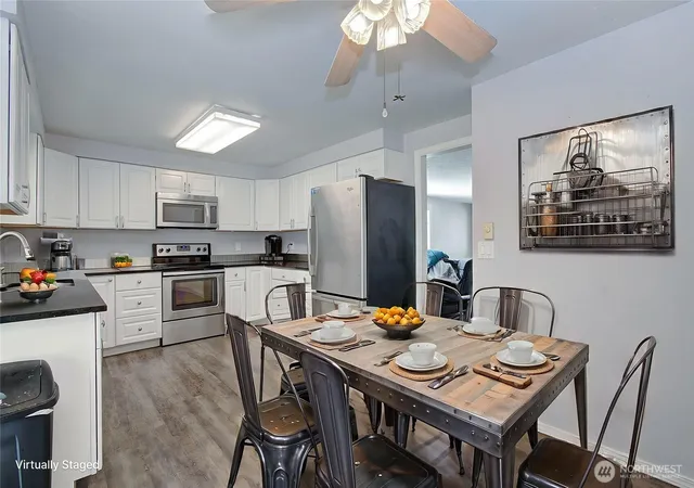 Photo 3 of Single family home for sale at 616 N 4th Avenue, Kelso, WA 98626 | MLS# NWM2502353 | Listing updated on 2026-09-29