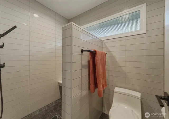 Photo 3 of Single family home for sale at 1231 S Division St, Walla Walla, WA 99362 | MLS# NWM2502384 | Listing updated on 2026-10-01