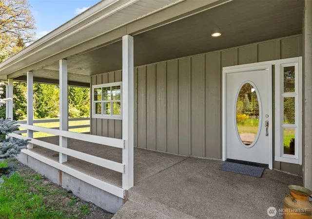 Photo 3 of Sale Pending at 18945 Ivan St Sw, Rochester, WA 98579 | MLS# NWM2502441 | Listing updated on 2026-10-01