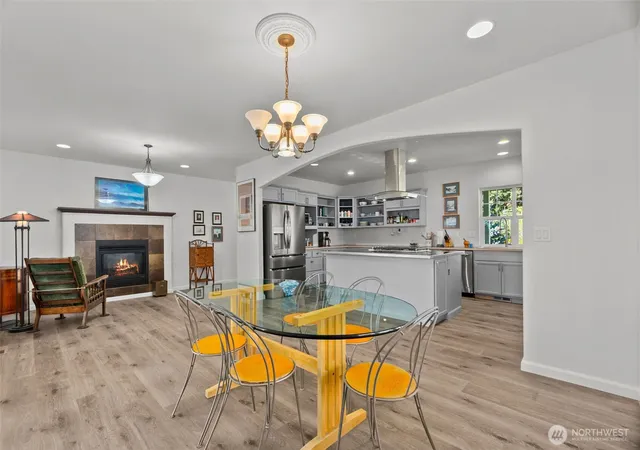 Photo 3 of Sale Pending at 18945 Ivan St SW, Rochester, WA 98579 | MLS# NWM2502441 | Listing updated on 2026-10-01