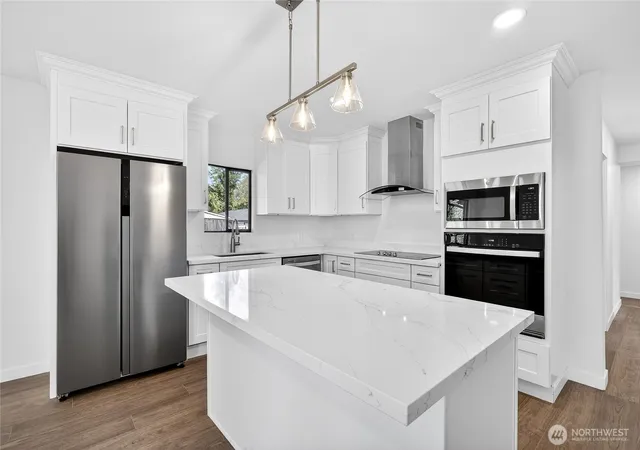 Photo 3 of Sale Pending at 6931 S Tyler St, Tacoma, WA 98409 | MLS# NWM2502451 | Listing updated on 2026-09-21